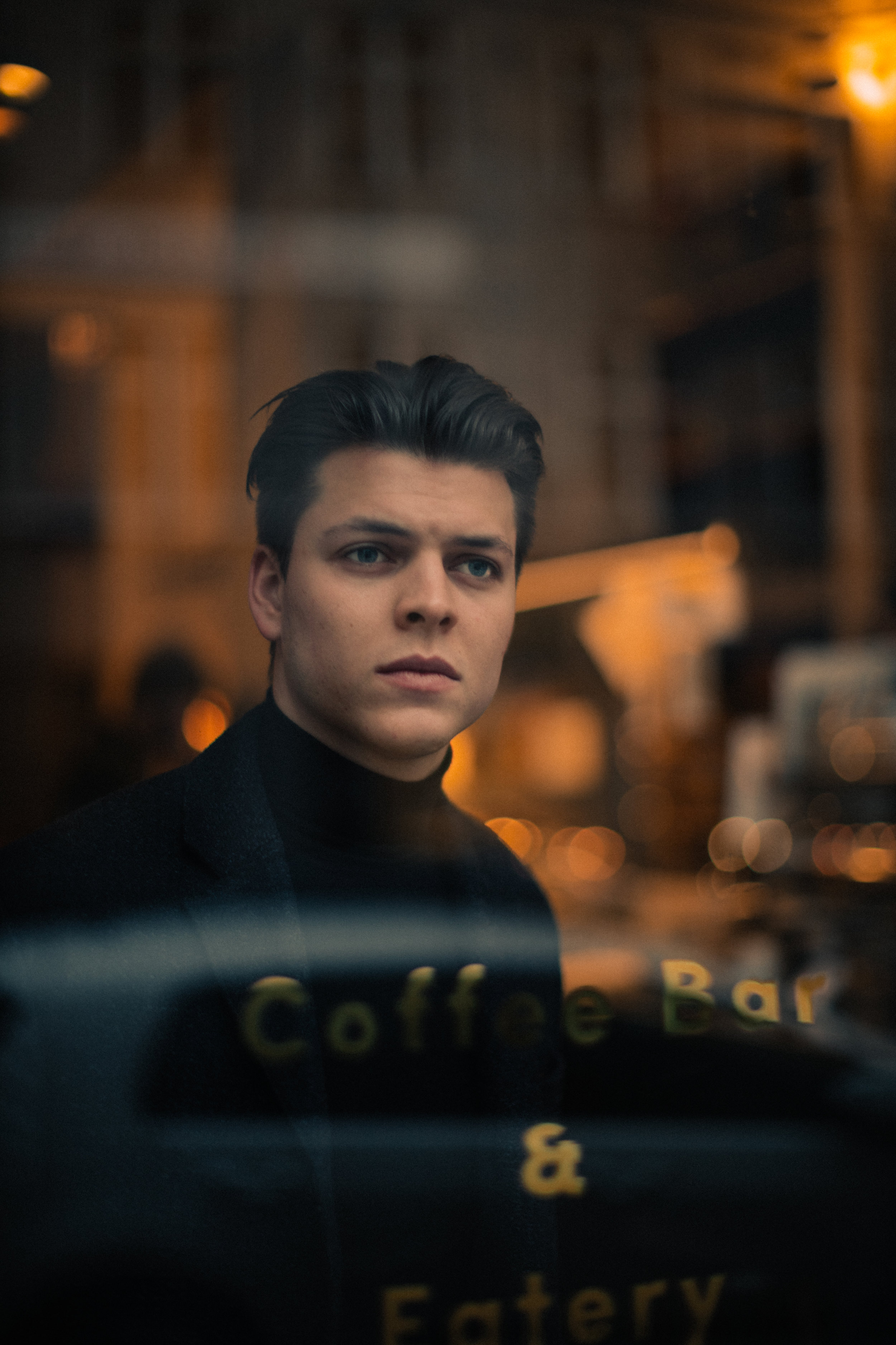 Alex Høgh Andersen : Issue Magazine